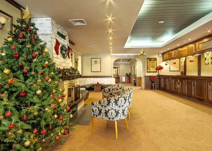 Anna Near Gondola Apartman